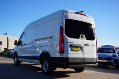 LDV DELIVER 9
