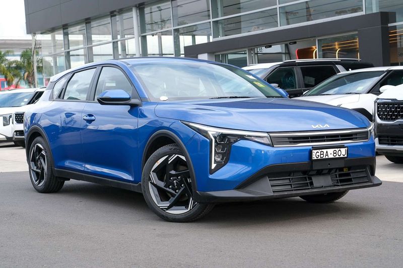 Kia K4