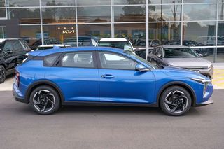 Kia K4