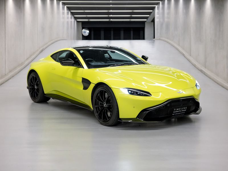 Aston Martin Vantage Coupe