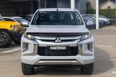 Mitsubishi Triton