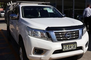 NISSAN NAVARA RX