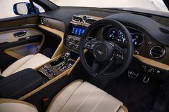 Bentley Bentayga EWB Azure