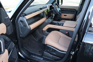 Land Rover Defender 110 D350 X-Dynamic HSE
