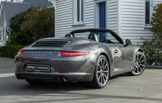 Porsche 911 Carrera 2S Cabriolet