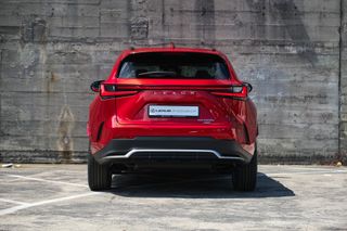 Lexus NX 450h+ F Sport