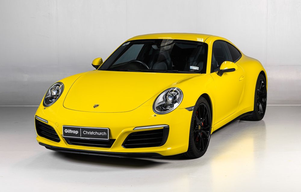 Porsche 911 Carrera 4S