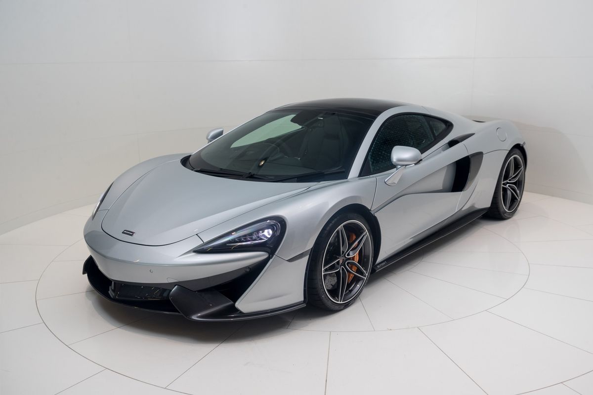 2018 McLaren 570GT 570 GT Giltrap Group
