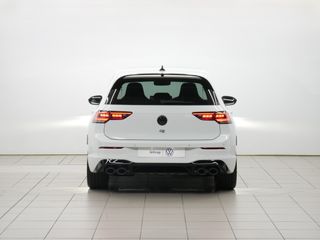 Volkswagen Golf R Touring Black Package