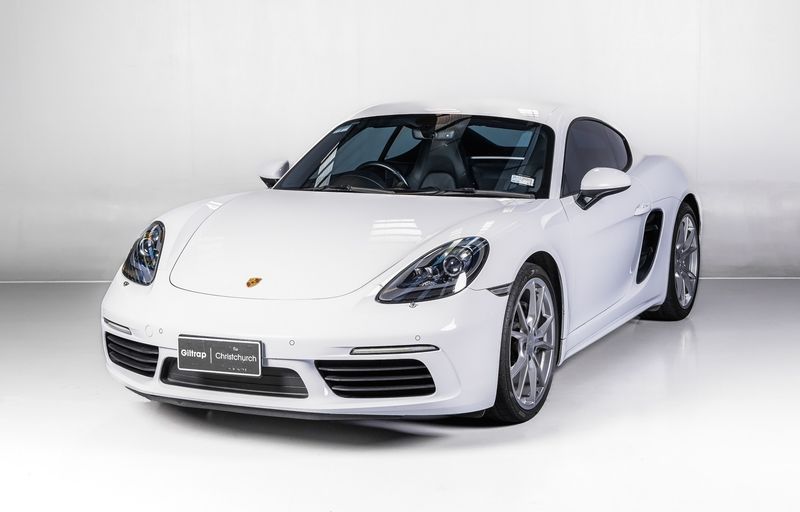 Porsche 718 Cayman 300HP Turbo