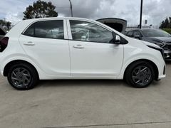 KIA PICANTO Sport