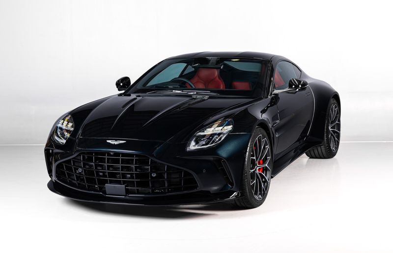 Aston Martin Vantage Coupe