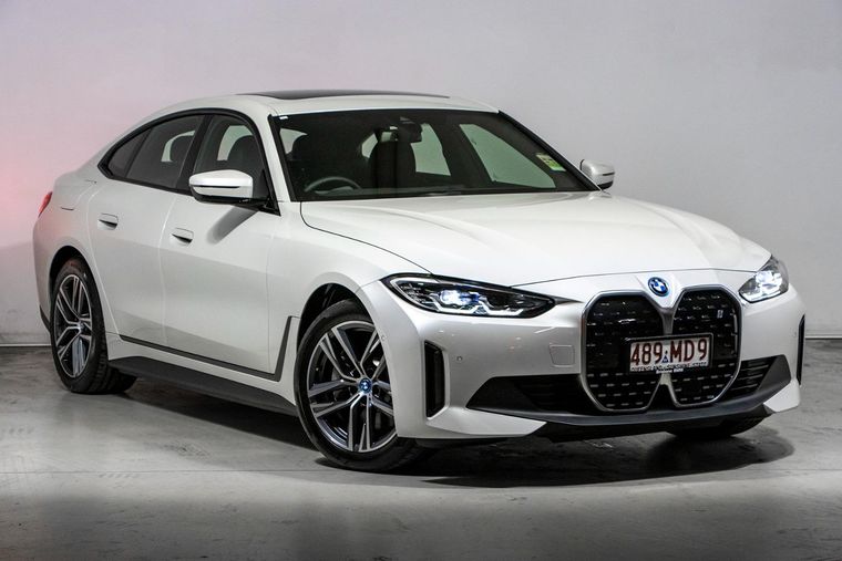 BMW i4