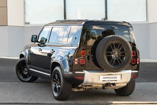 Land Rover Defender 110 D250 S