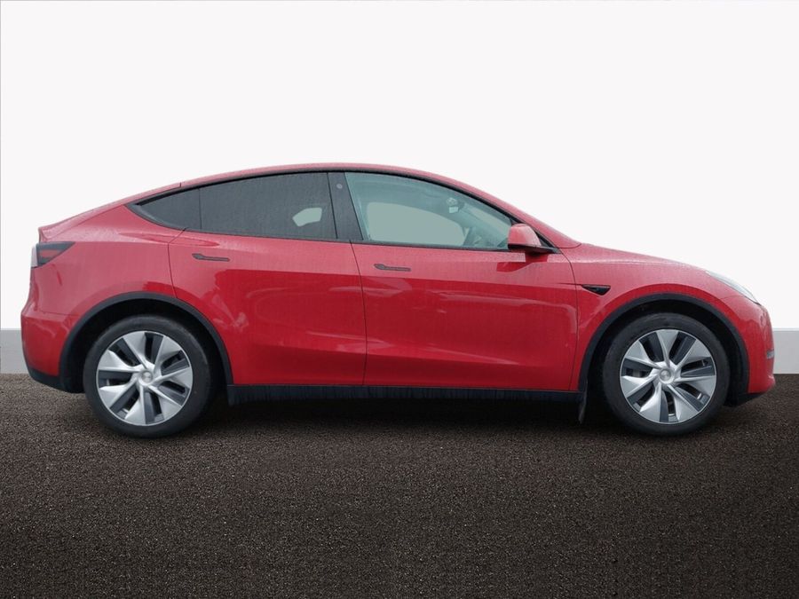 2022 Tesla Model Y Long-Range Dual Motor AWD | Polestar
