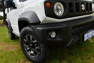 SUZUKI JIMNY GLX