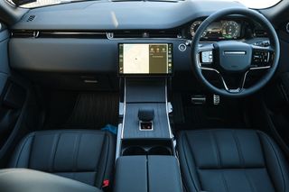 Land Rover Range Rover Evoque P300e Dynamic SE