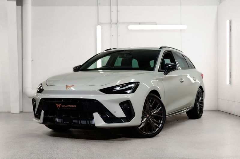 CUPRA Leon V Sportstourer Pantera Edtion