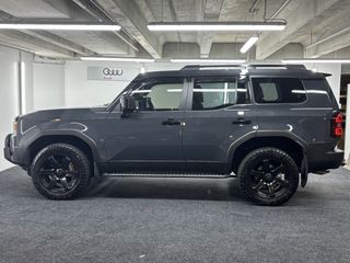Toyota Land Cruiser Prado Adventure