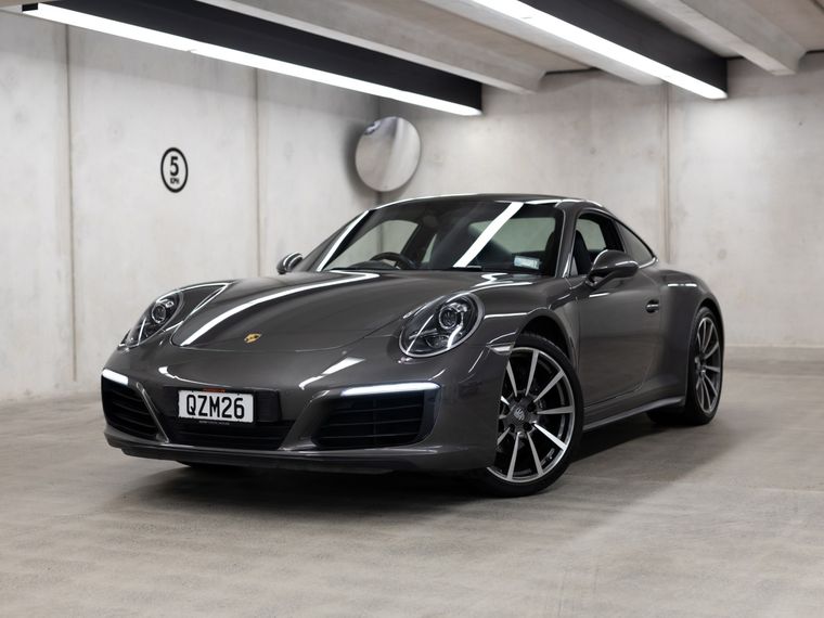Porsche Carrera 4 Awd Coupe