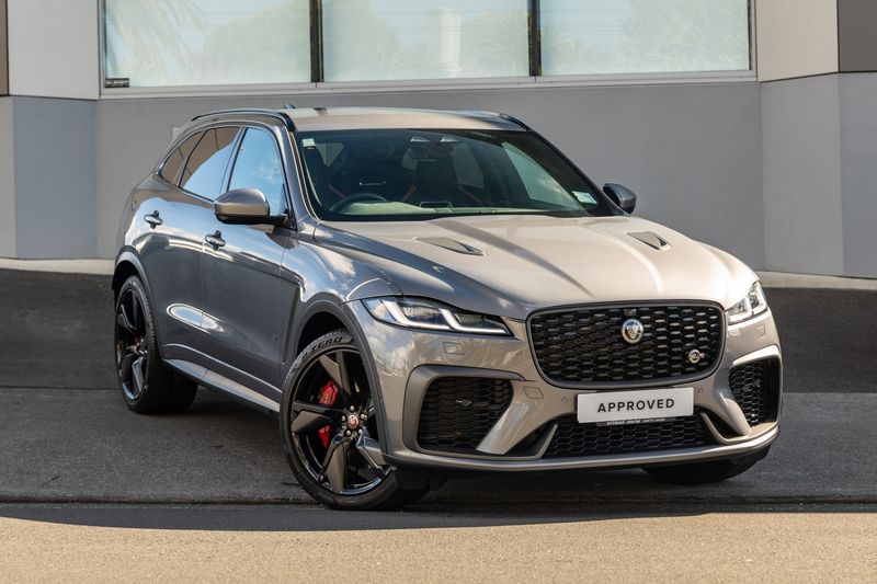Jaguar F-Pace SVR Supercharged V8