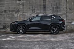 Lexus NX 450h+ Limited PHEV