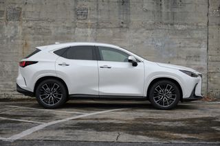 Lexus NX 350h **Limited Design**