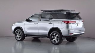 2016 TOYOTA FORTUNER GX