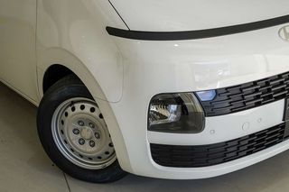 Hyundai STARIA LOAD