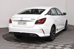 MG MG5