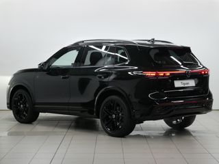 Volkswagen Tiguan R-Line AWD