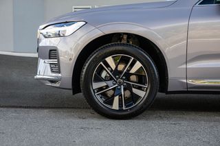 Volvo XC60 B5 AWD Plus