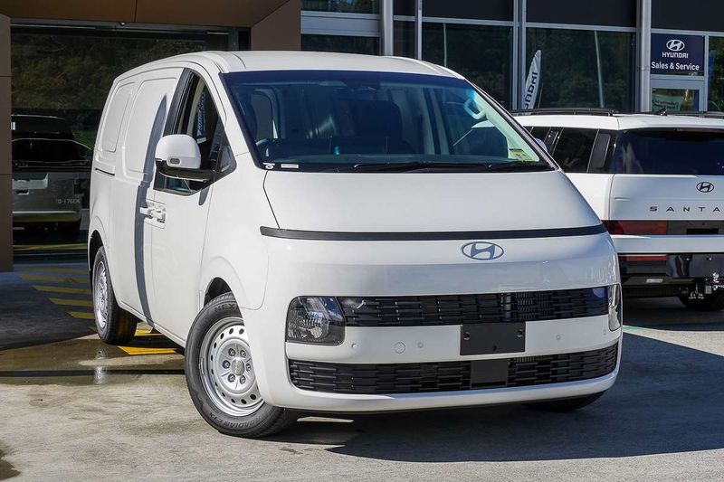 Hyundai STARIA LOAD