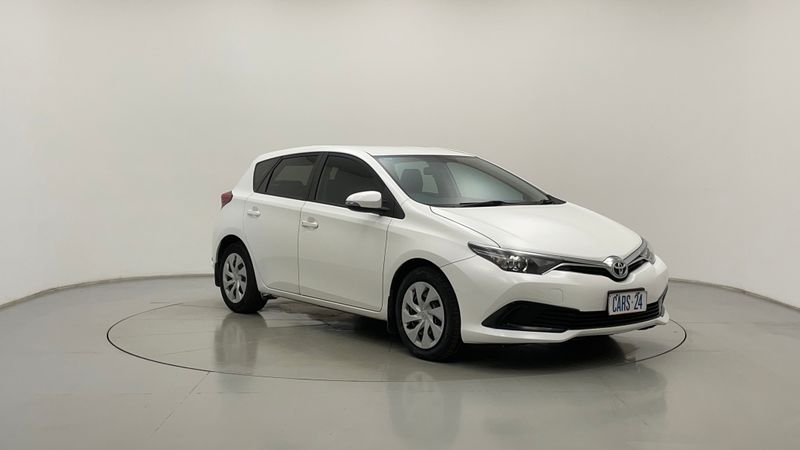 2017 TOYOTA COROLLA ASCENT