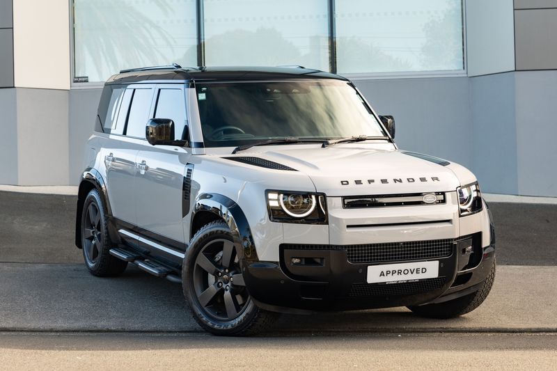 Land Rover Defender D350 X-Dynamic HSE