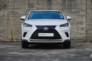 Lexus NX 300H Limited AWD