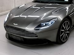 Aston Martin DB11 V12