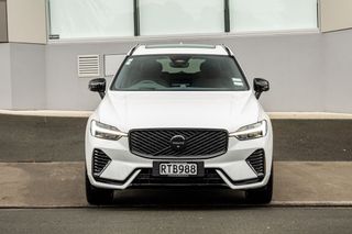 Volvo XC60 T8 Black Edition Plug-in Hybrid