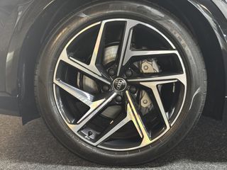 Audi Q6 SUV e-tron quattro 285 kW