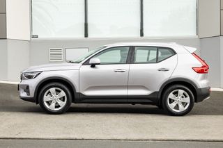 Volvo XC40 B4 FWD Plus