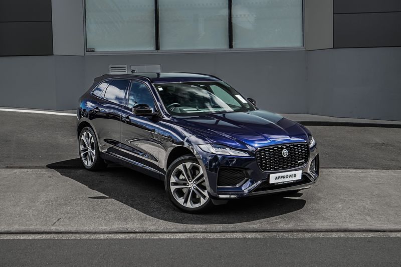 Jaguar F-Pace P400e R-Dynamic HSE