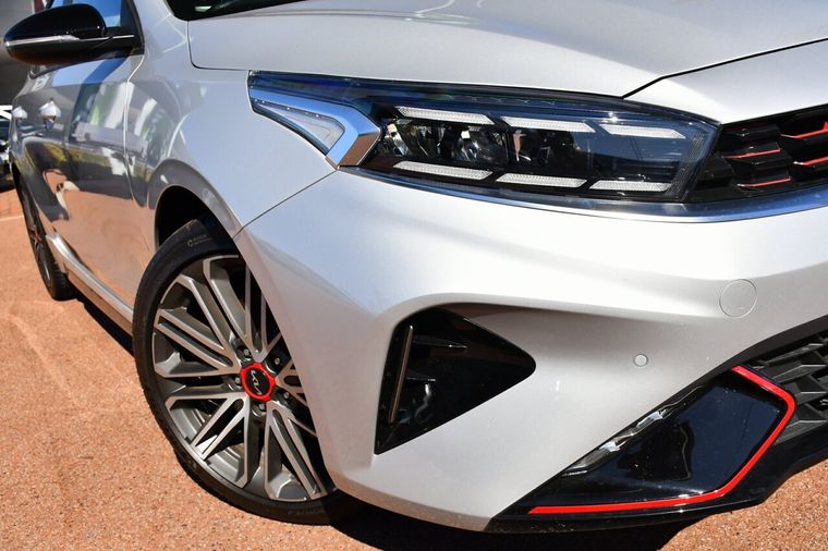 KIA CERATO GT