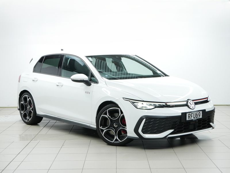Volkswagen Golf GTI