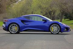 Lotus Emira