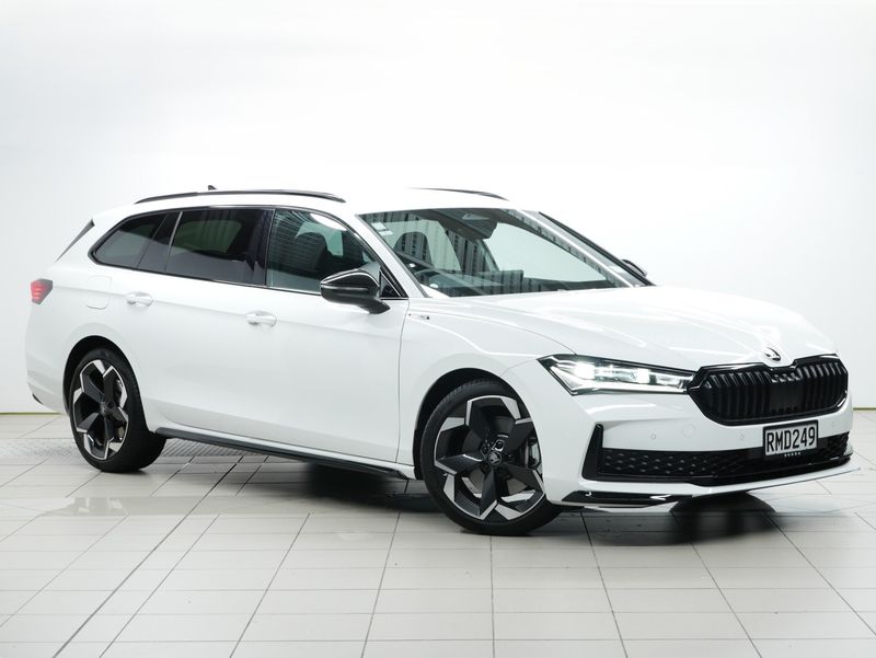 Skoda Superb Wagon Sportline TSI 195