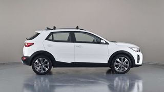 2022 KIA STONIC SPORT -