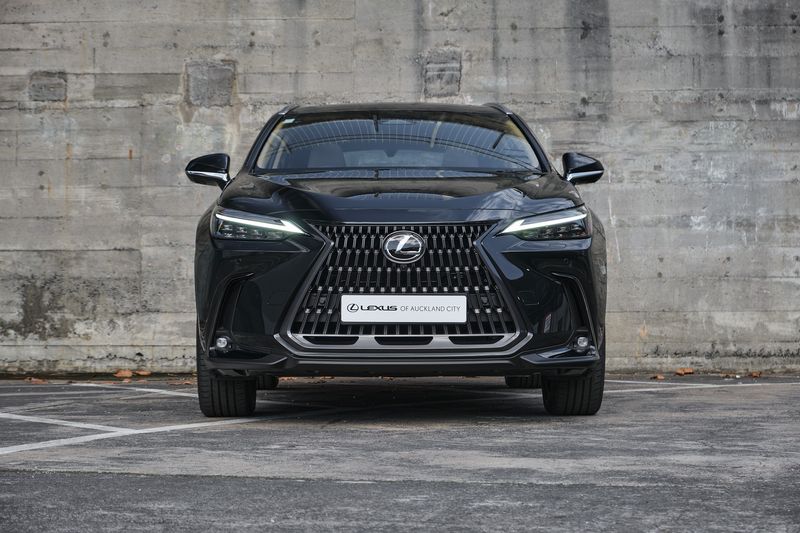 Lexus NX 450h+ Limited
