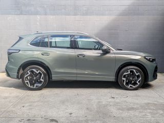 Volkswagen Tiguan R-Line 2WD