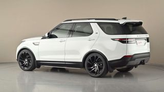 2017 LAND ROVER DISCOVERY TD6 SE (190KW)