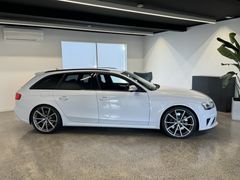 Audi RS4 RS 4 Avant 4.2 FSI